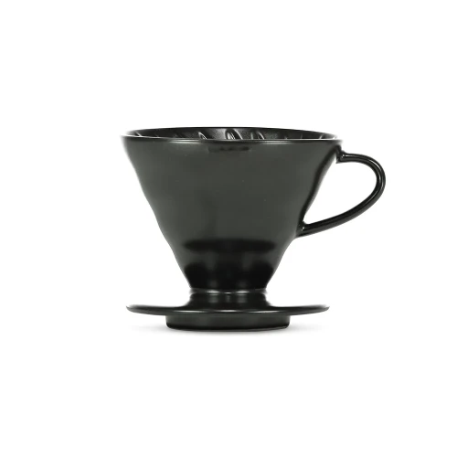 hario-ceramic-drip-v60-02-black-01.webp